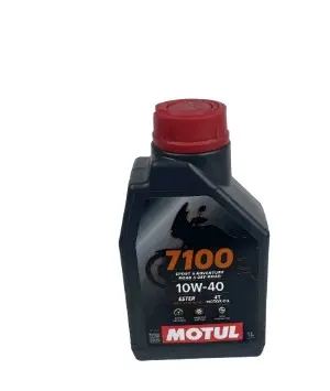 Моторное масло Motul 7100 4T 10W-40, синтетическое, 1 л