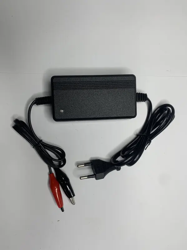 Зарядное устройство для АКБ GOLD 12 V, 3 A