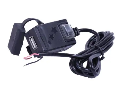 USB-зарядное устройство на руль AMG