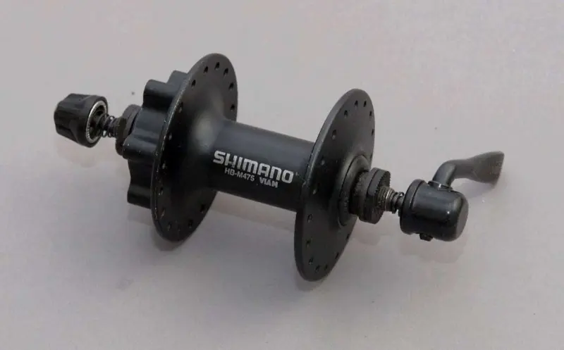 Передняя втулка Shimano HB-M475, 36H, 6 болтов, OLD 100 мм, эксцентрик, черная