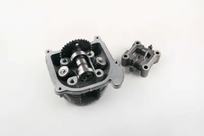 Головка циліндра 4T GY6 50 (у зборі, без крышки)