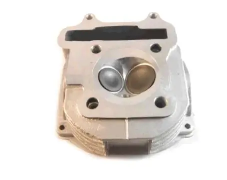 Головка цилиндра 4T GY6 150 с клапанами