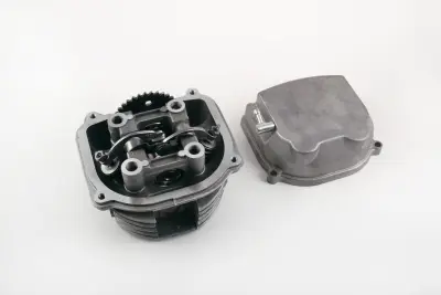 Головка циліндра 4T GY6 125 (у зборі, +кришка) SUNY mod B