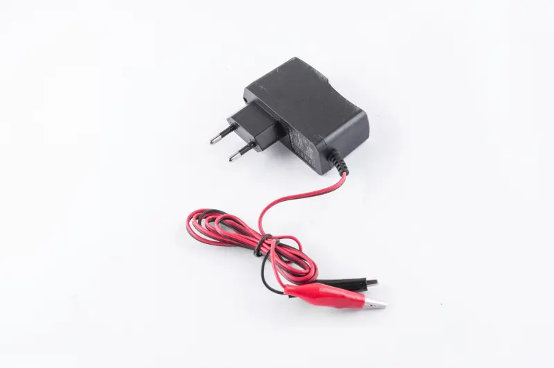 Зарядное устройство для АКБ 12V 1A