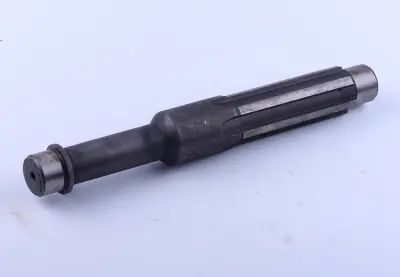 Вал 2 КПП L-242mm, Z-6 для Xingtai 24B, Shifeng 244, Taishan 25 AMG