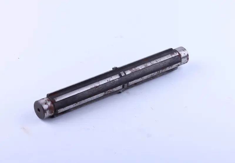Вал 3 КПП 242 мм, Z-6 для Xingtai 24B, Shifeng 244, Taishan 25 AMG
